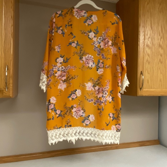 Dry Goods - Yellow Floral Kimono with Crocheted Sleeves - Picture 7 of 11